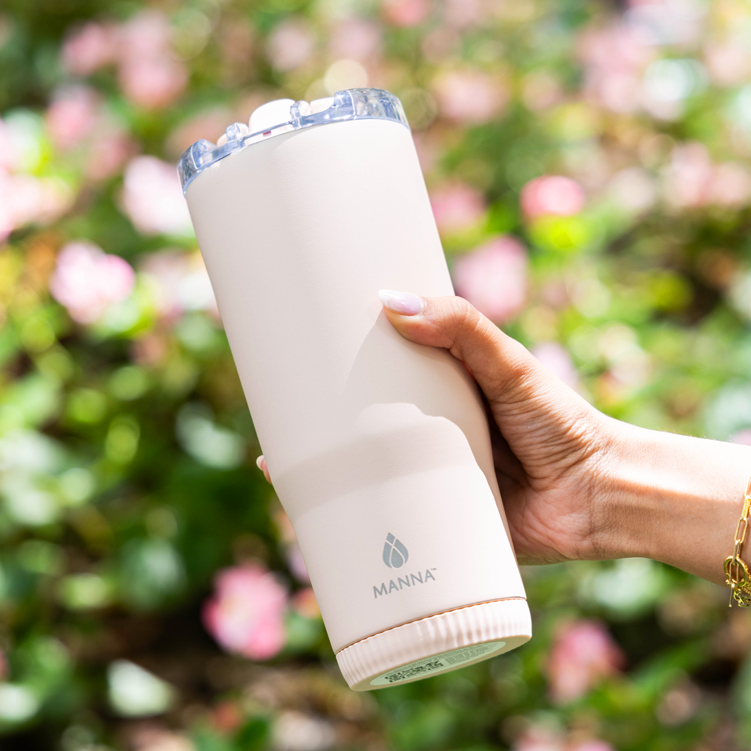 30-oz-groove-tumbler-w9 Core_Home_Manna_Lifestyle_AUG_13-11.png